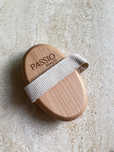 Load image into Gallery viewer, The Natural Bristle Dry Brush